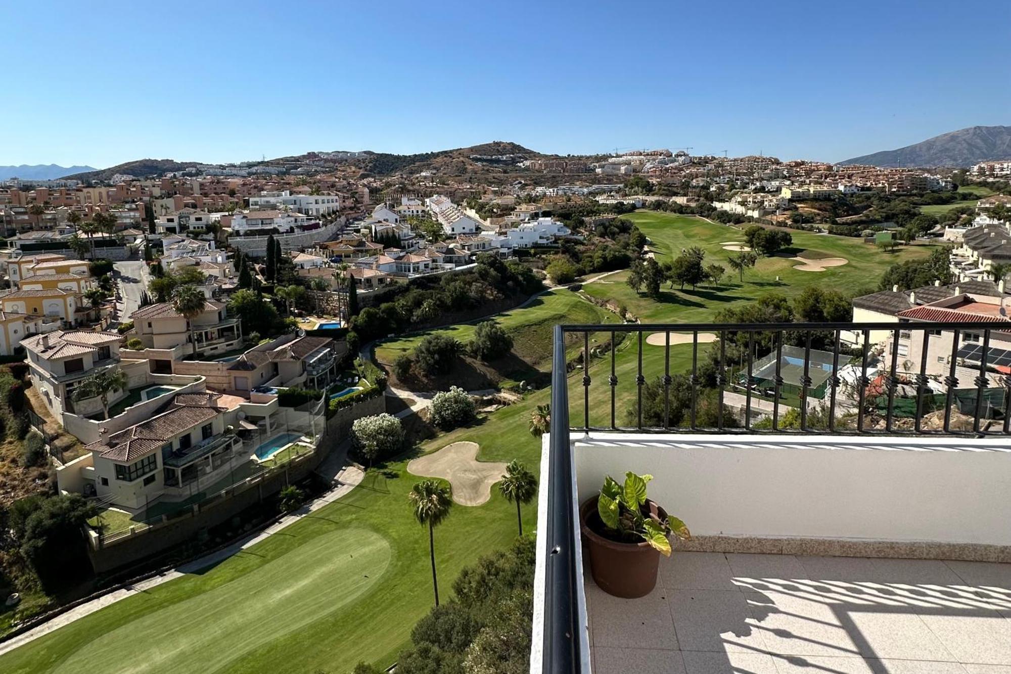 Luminoso Atico Duplex Con Vistas Al Mar Apartment Malaga Bagian luar foto