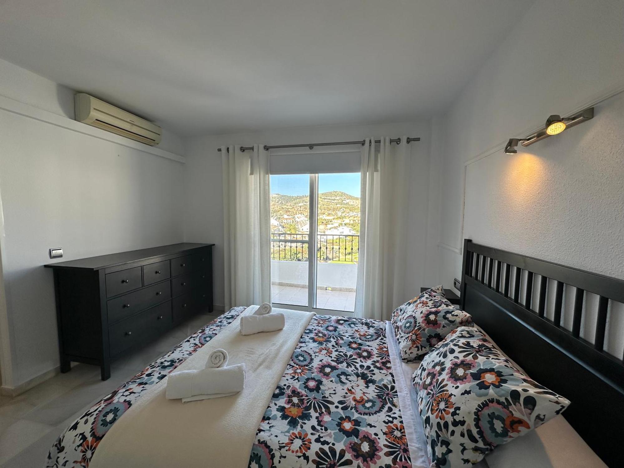 Luminoso Atico Duplex Con Vistas Al Mar Apartment Malaga Bagian luar foto