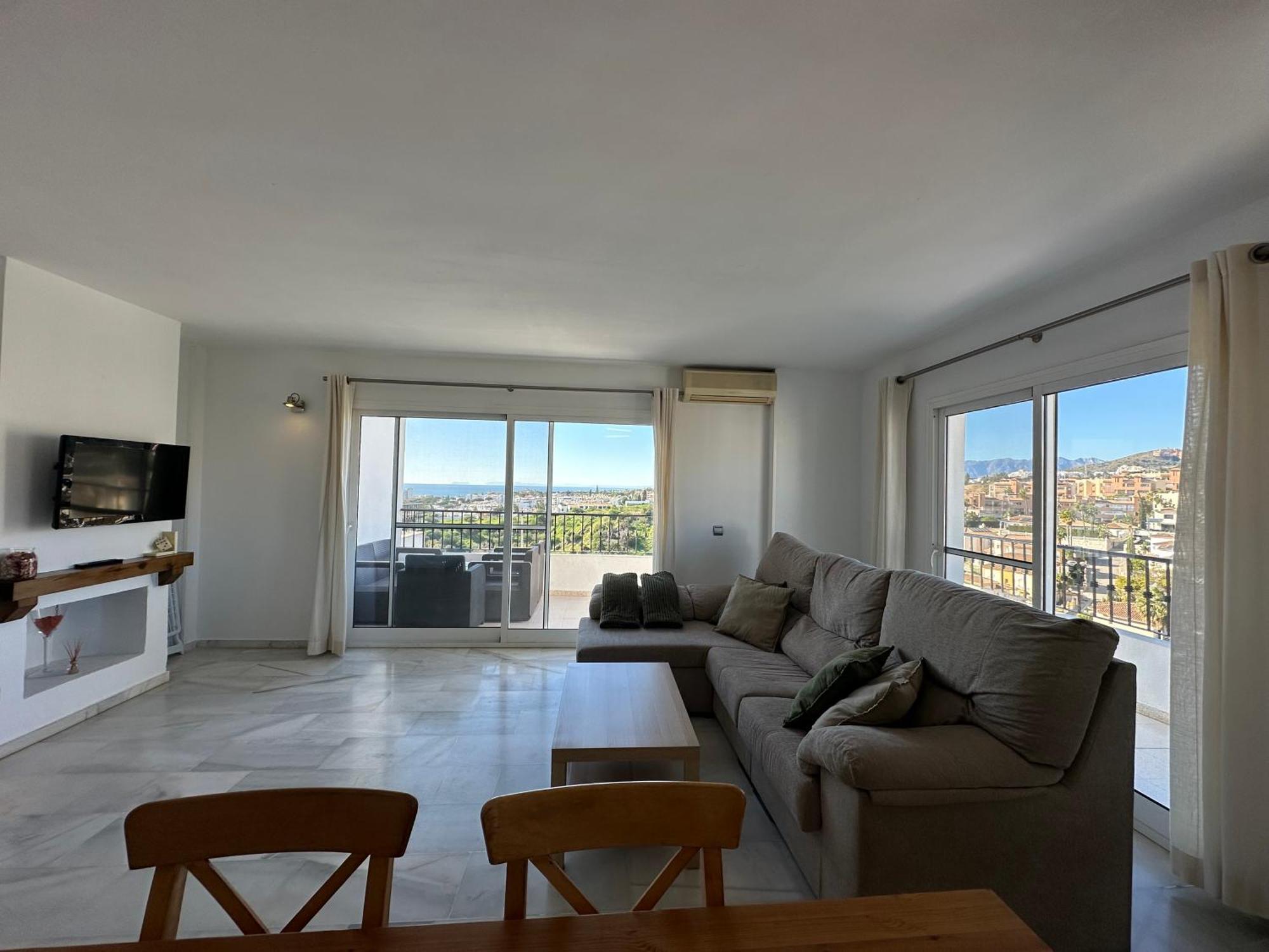Luminoso Atico Duplex Con Vistas Al Mar Apartment Malaga Bagian luar foto