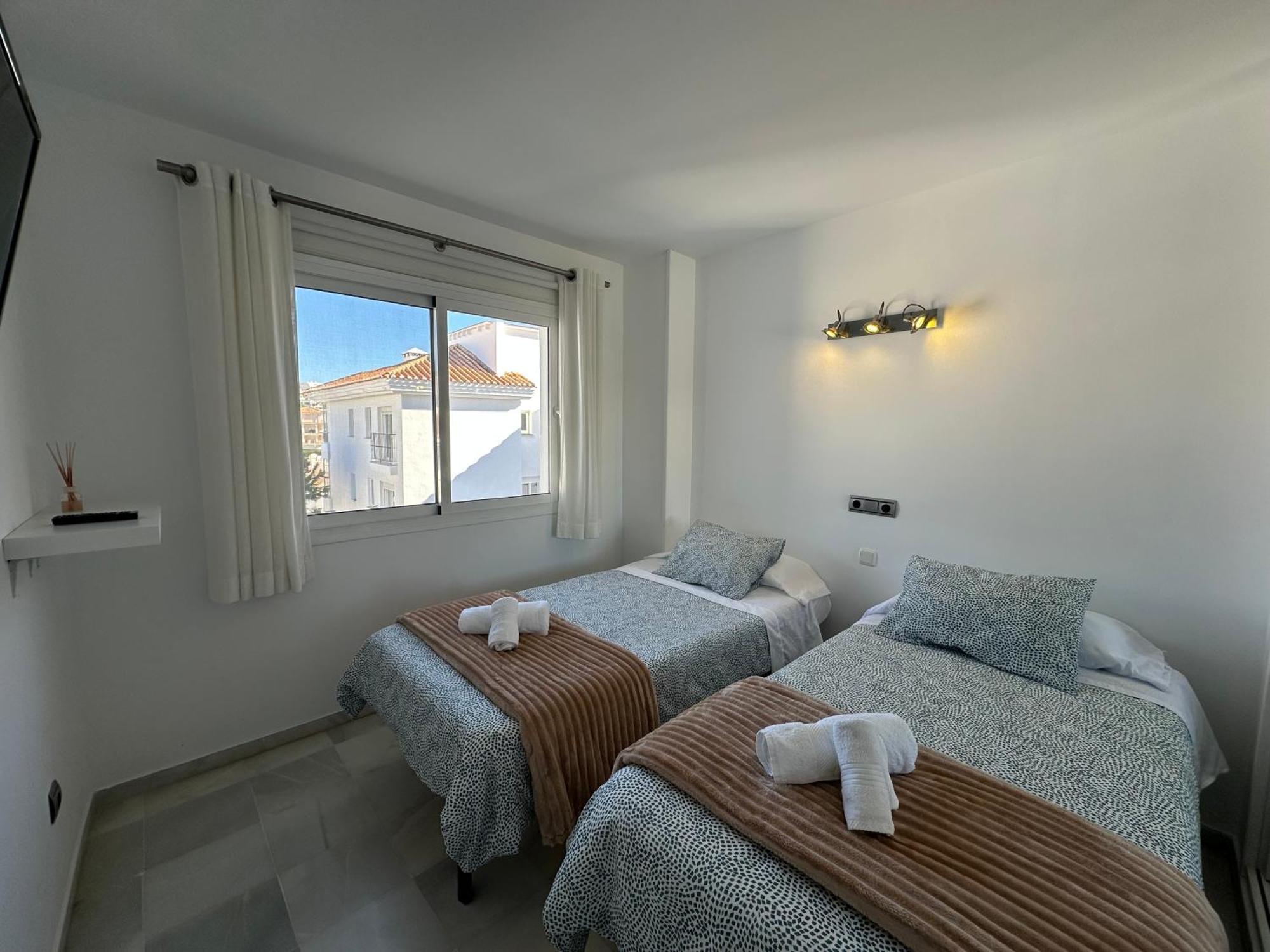 Luminoso Atico Duplex Con Vistas Al Mar Apartment Malaga Bagian luar foto